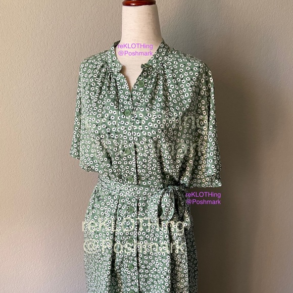 ❌SOLD❌ Floral Green/White Tie-Belt Midi Dress - Picture 2 of 12